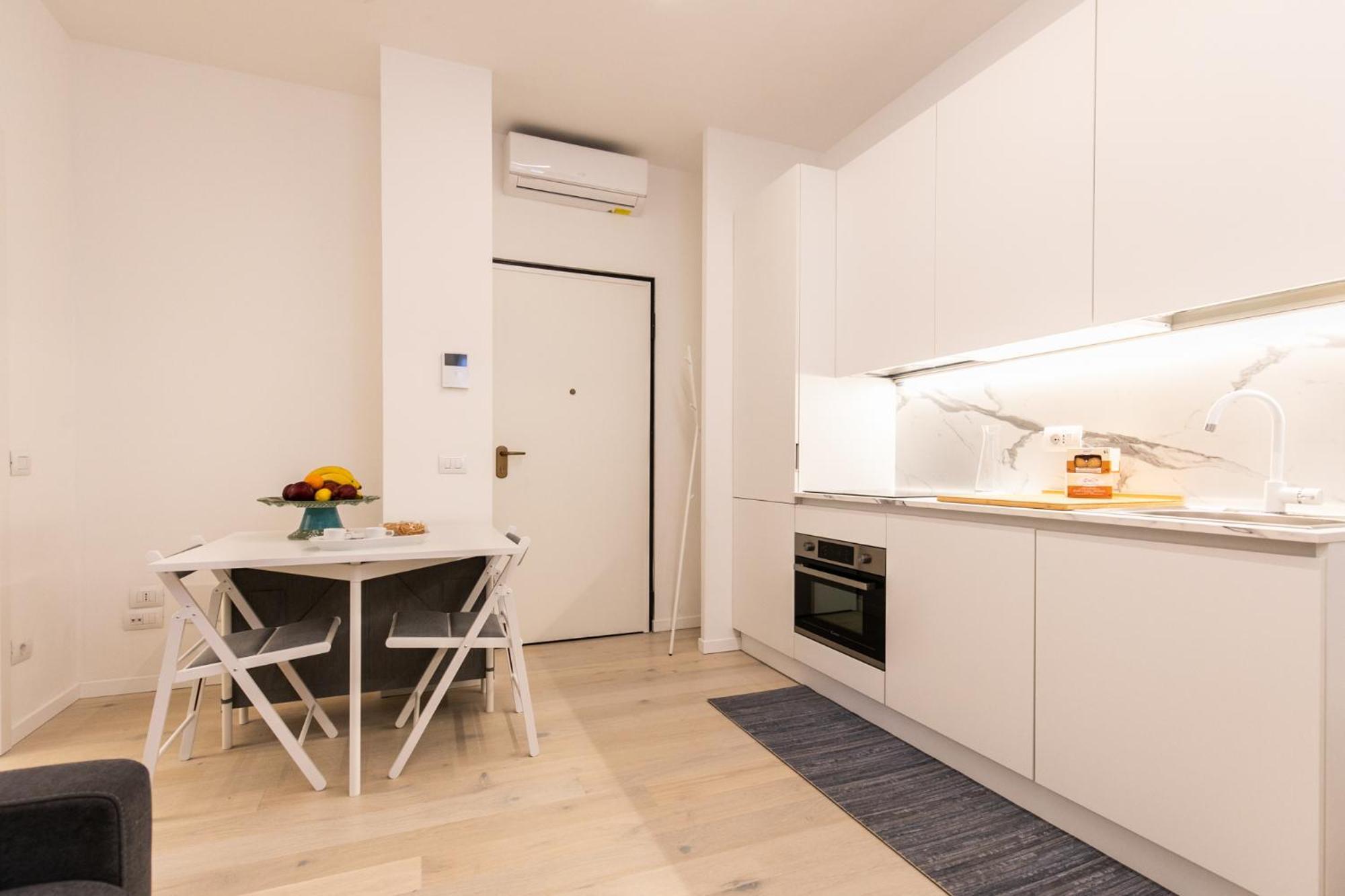 Mameli Home - M4 Tricolore Milan Exterior photo